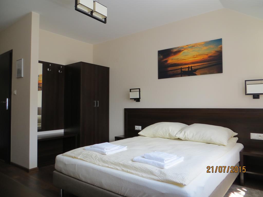 Ropa Hotel Pod Chelmem מראה חיצוני תמונה